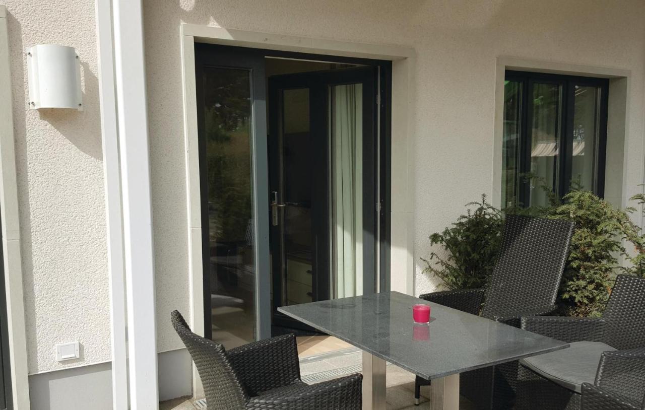 Moon Apartment บินซ์ ภายนอก รูปภาพ